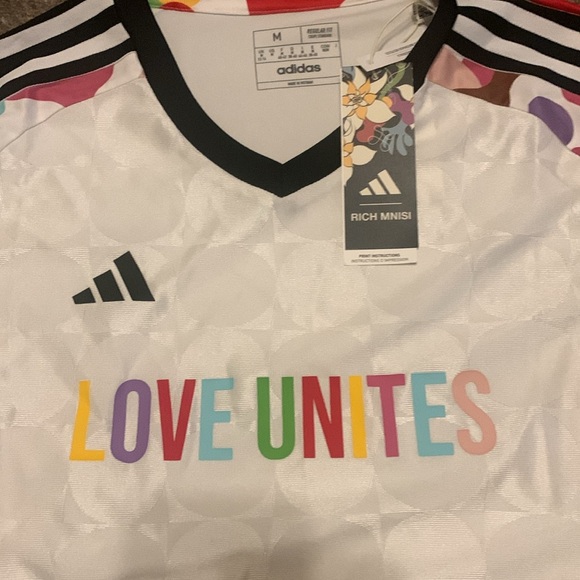 adidas Love Unites Aeroready Soccer Pride Pre-Match Warmup Jersey Women's NWT - Picture 2 of 7